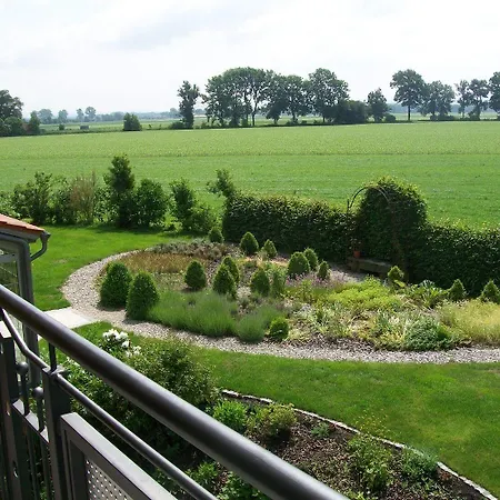 Larenzen 3* Kirchham