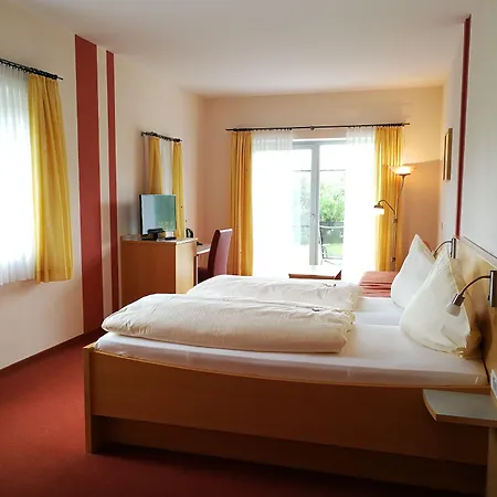 Larenzen 3* Kirchham