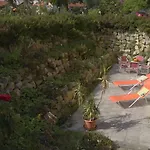 Landhotel Larenzen فندق 3*